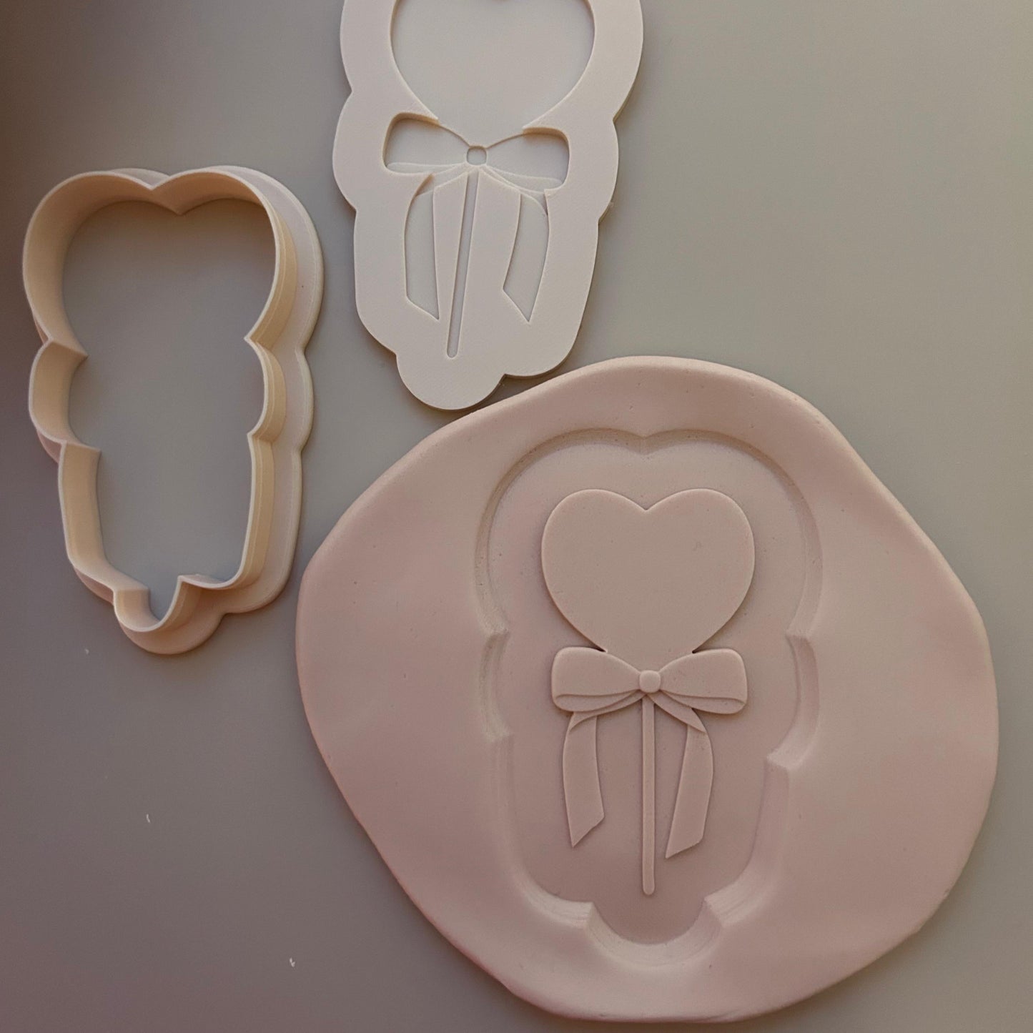 #083 - Sucette Coeur