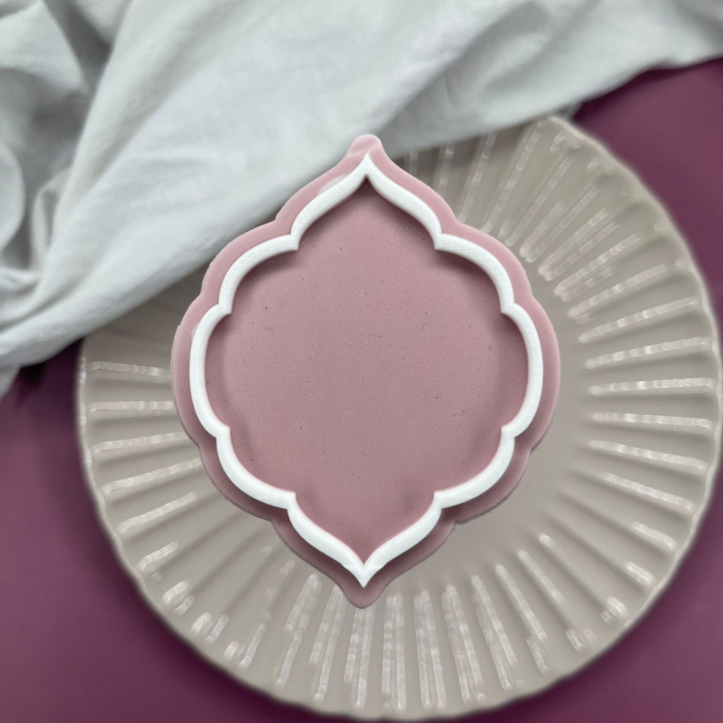 #026 - Arabesque Frame #03