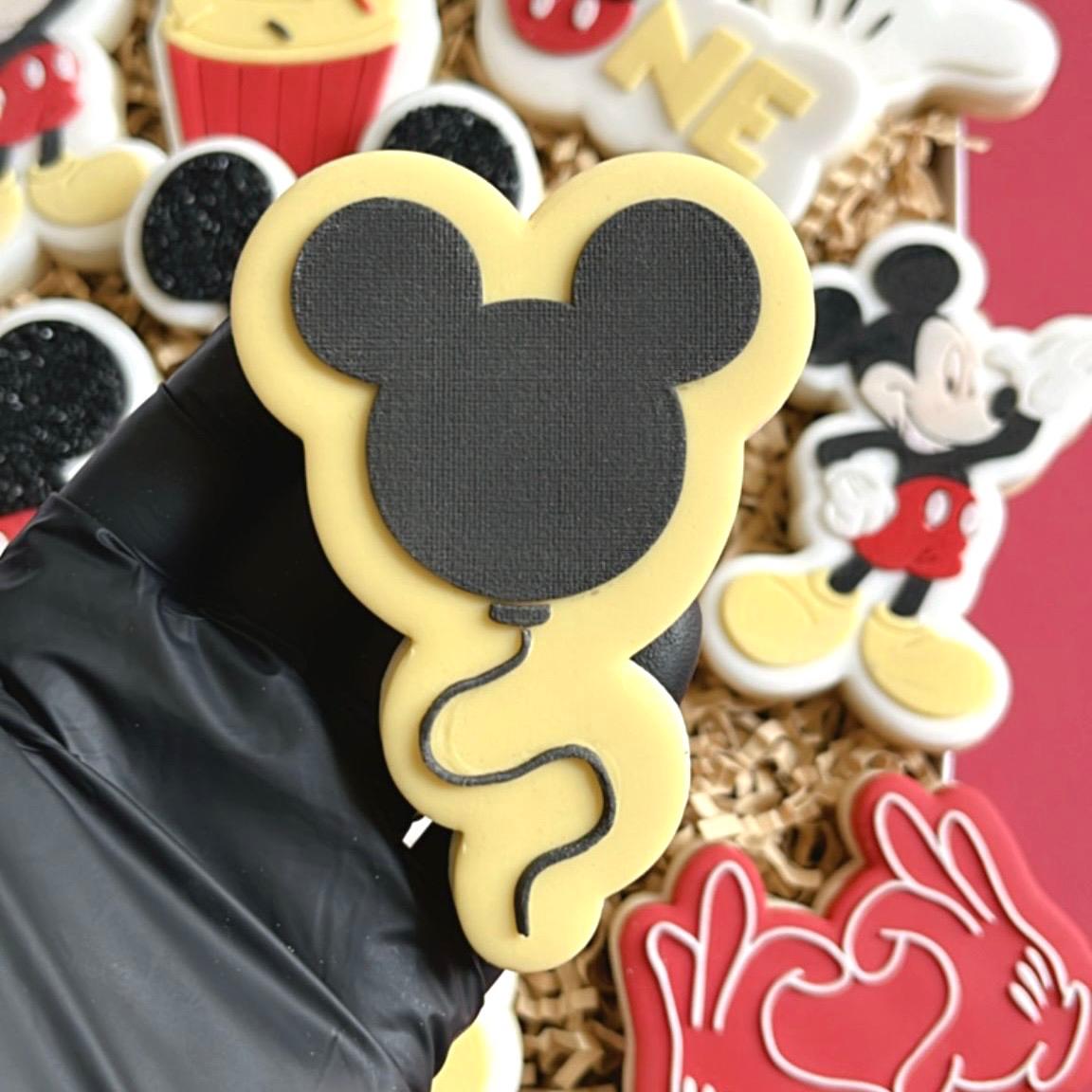 #09 - Ballon Mickey
