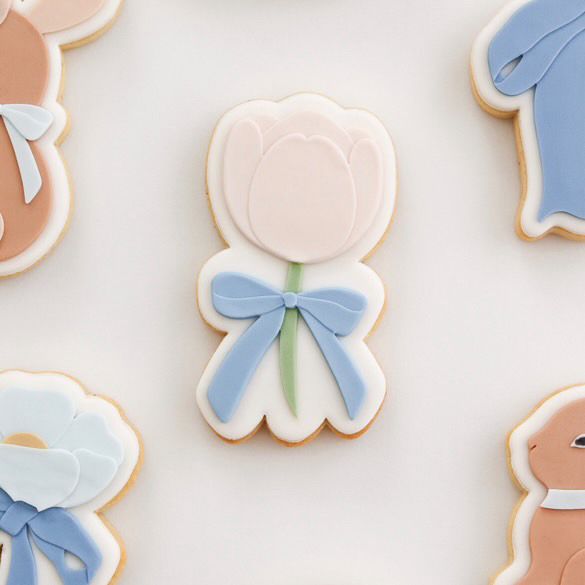 #055 - Tulip with Bow