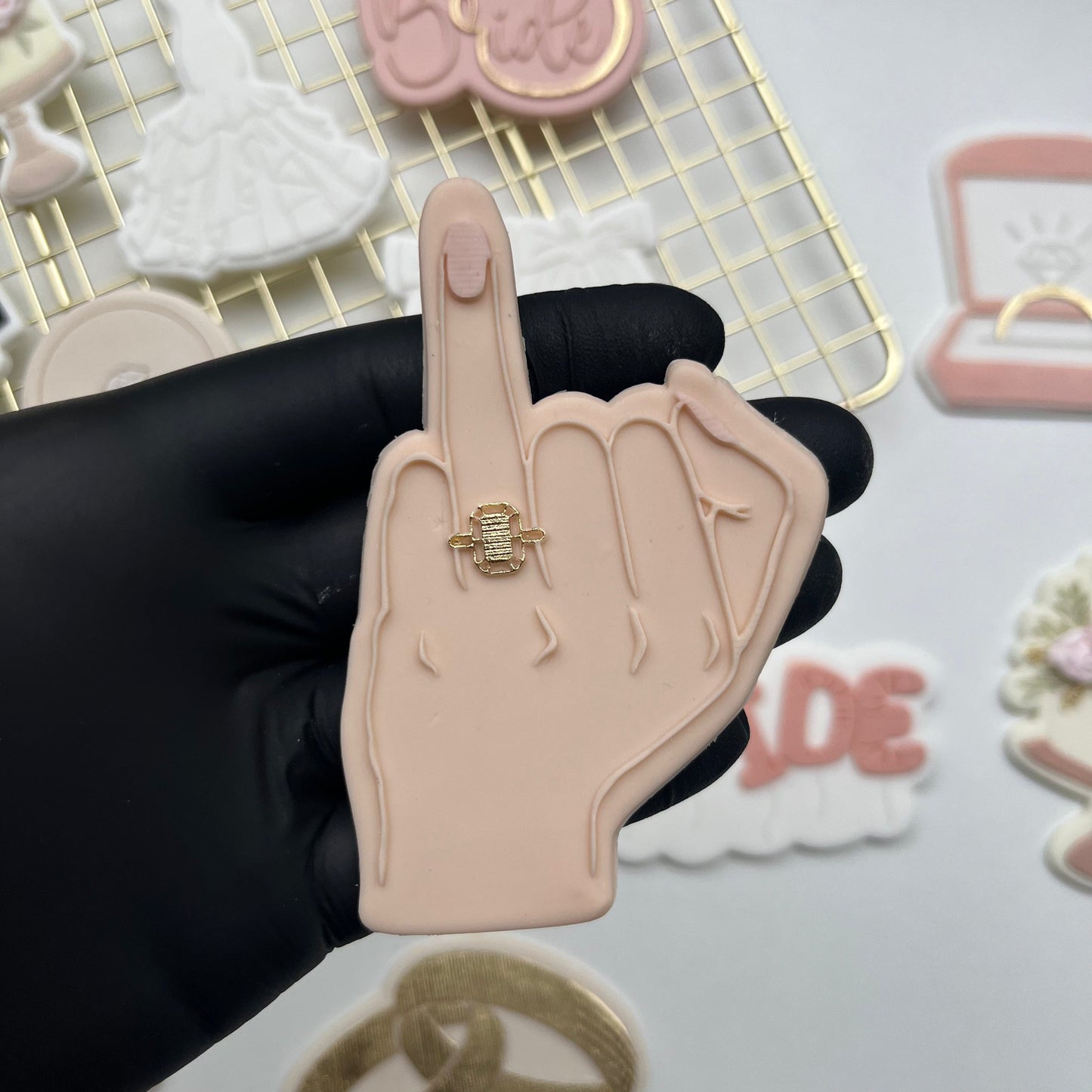 #20 - Ring Finger