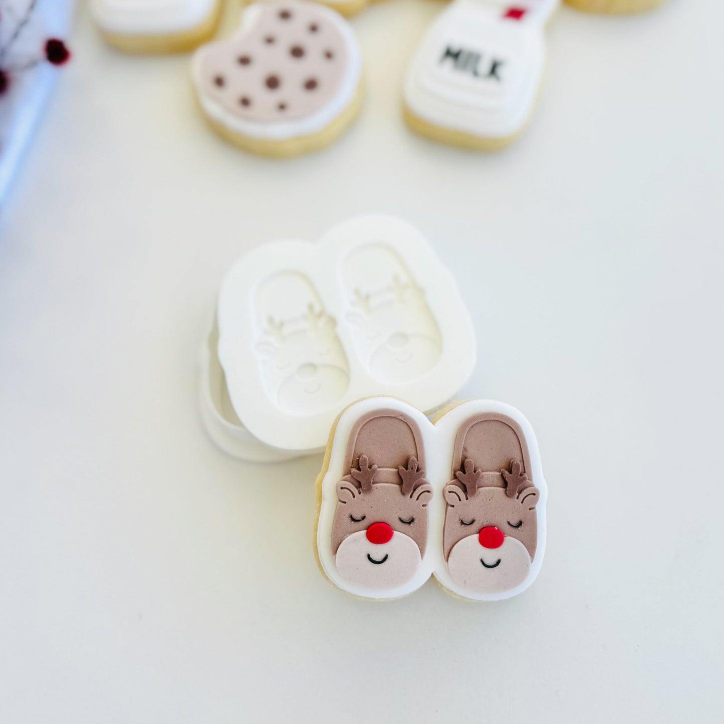 #114 - Slippers - MINI