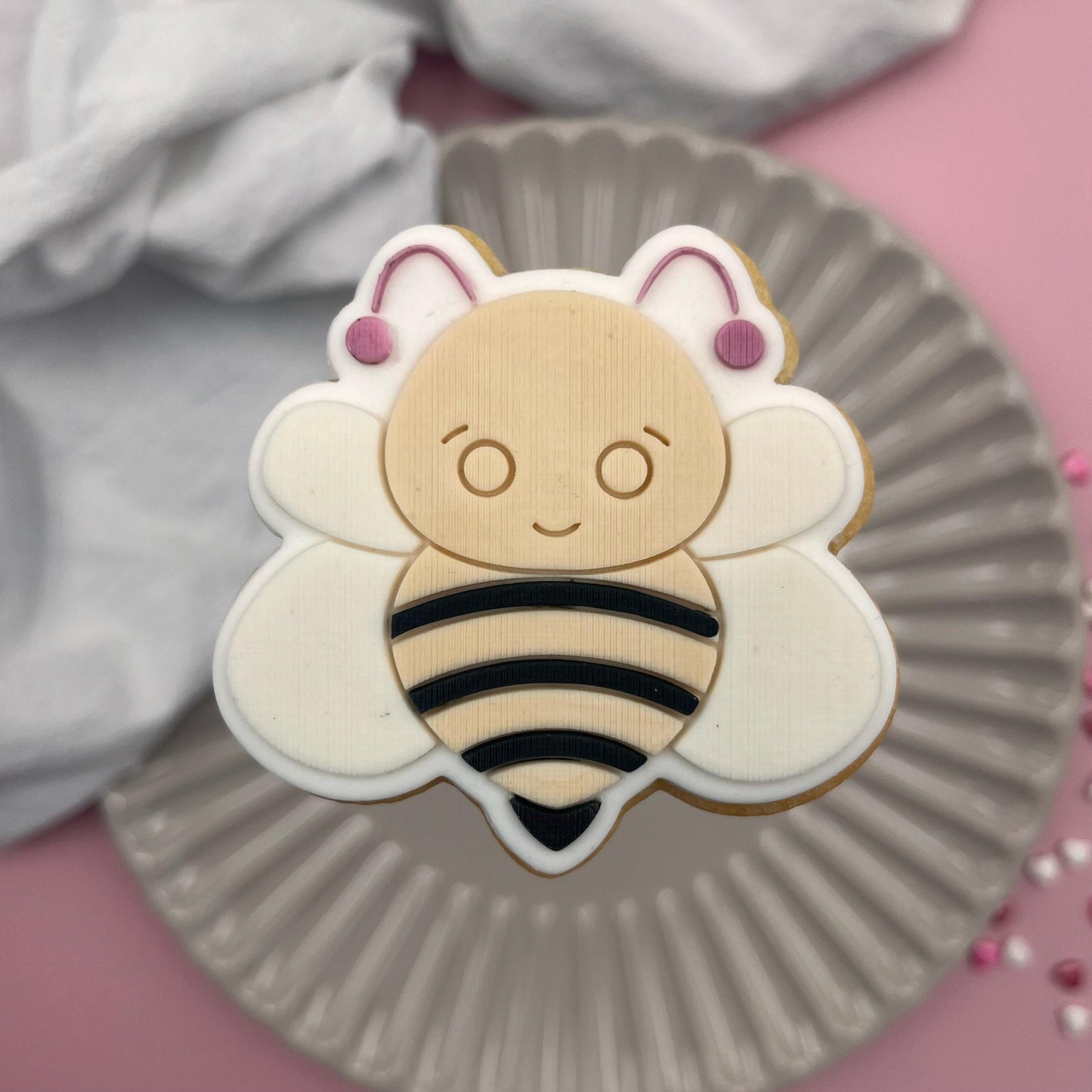#044 - Abeille