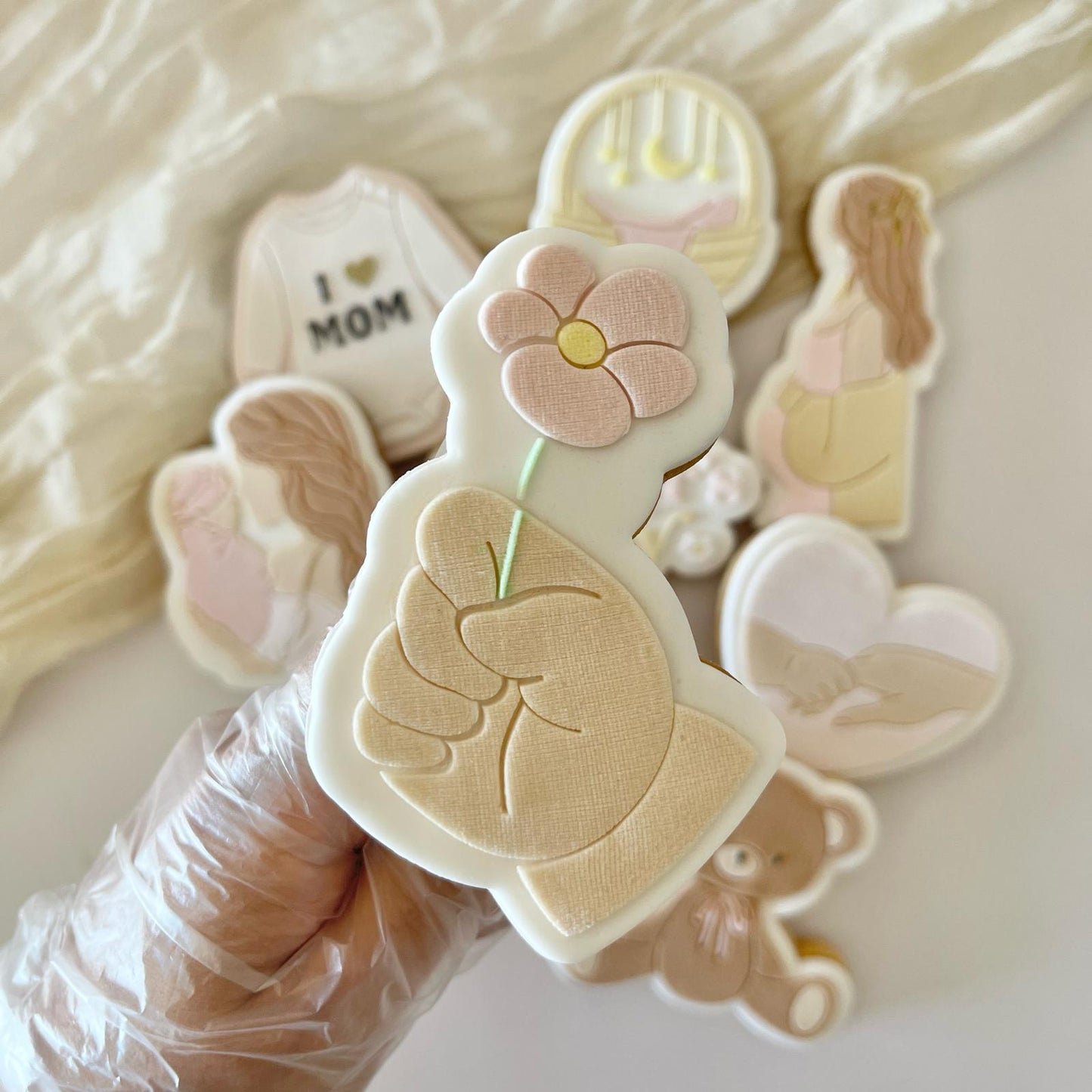 #055 - Hand holding Flower