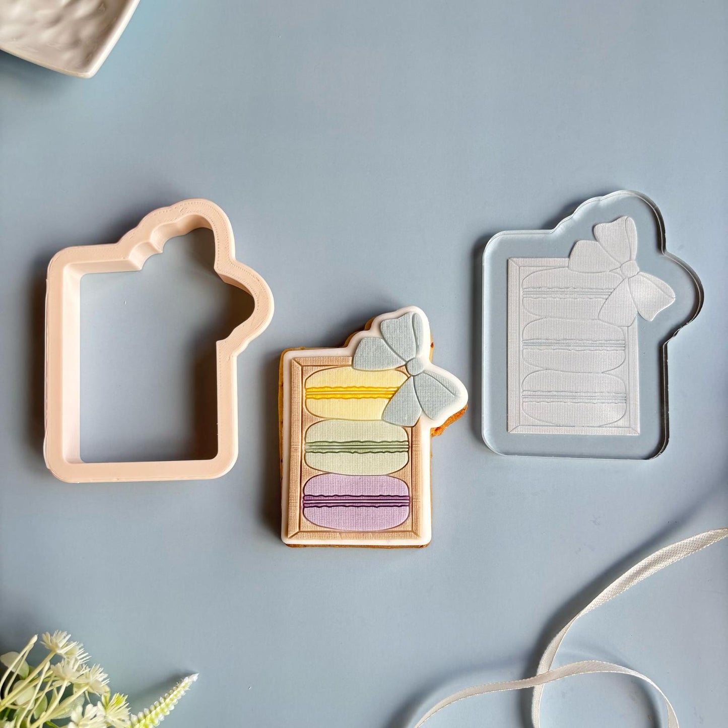 #025 - Macaron Box