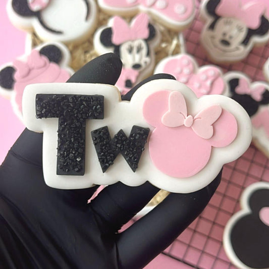 #11 - Two Minnie