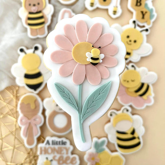 #36 - Abeille sur fleur