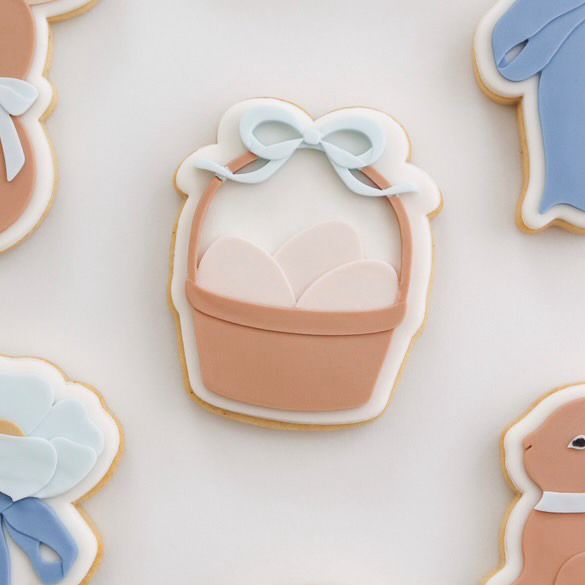 #054 - Easter Basket with Bow