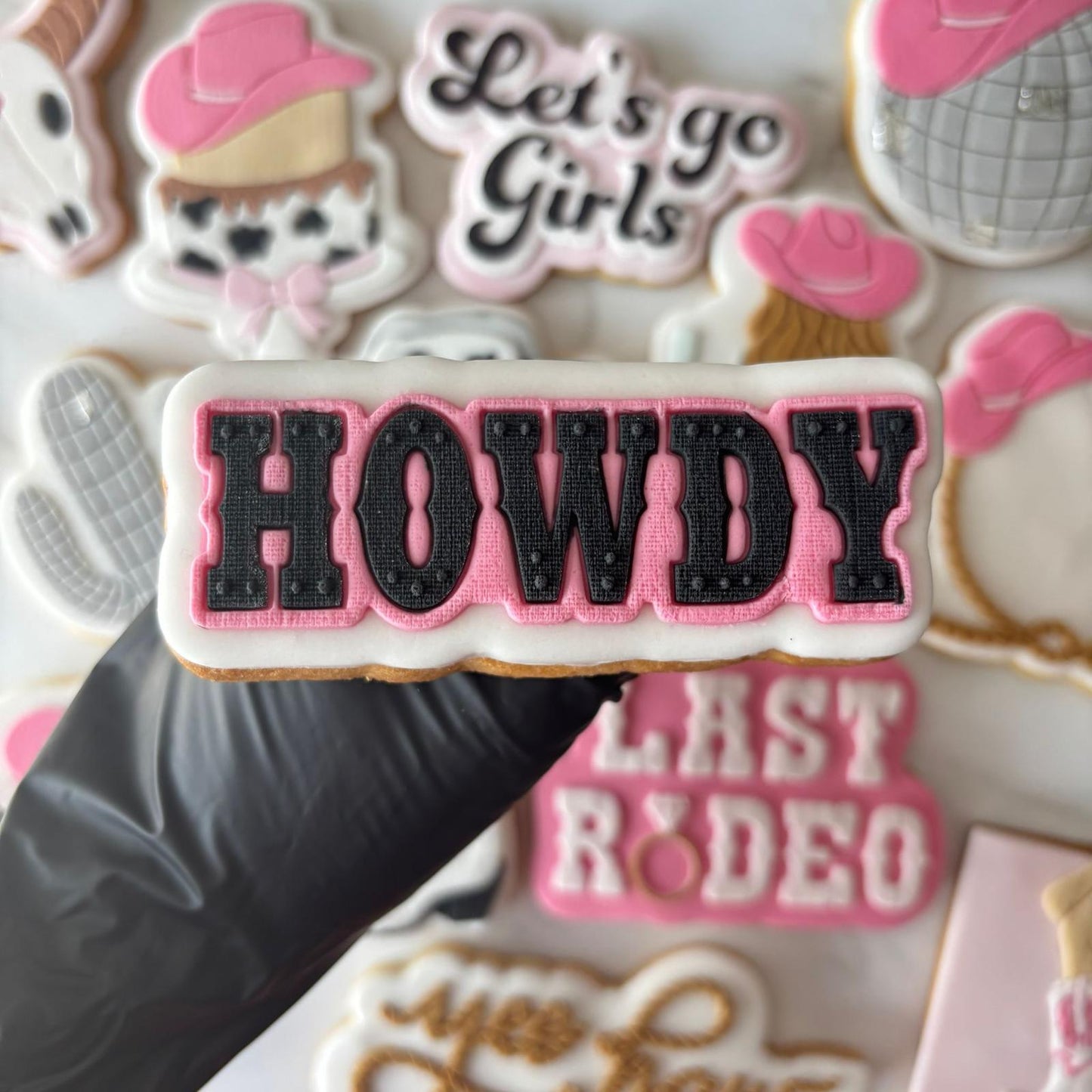 #11 - Howdy