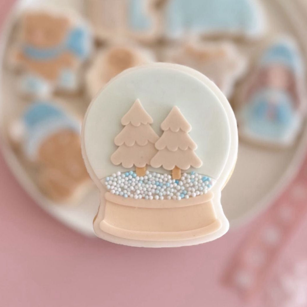 #125 - Christmas Bauble