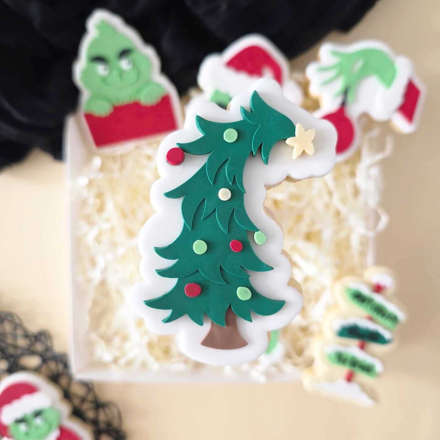 #127 - Grinch Tree