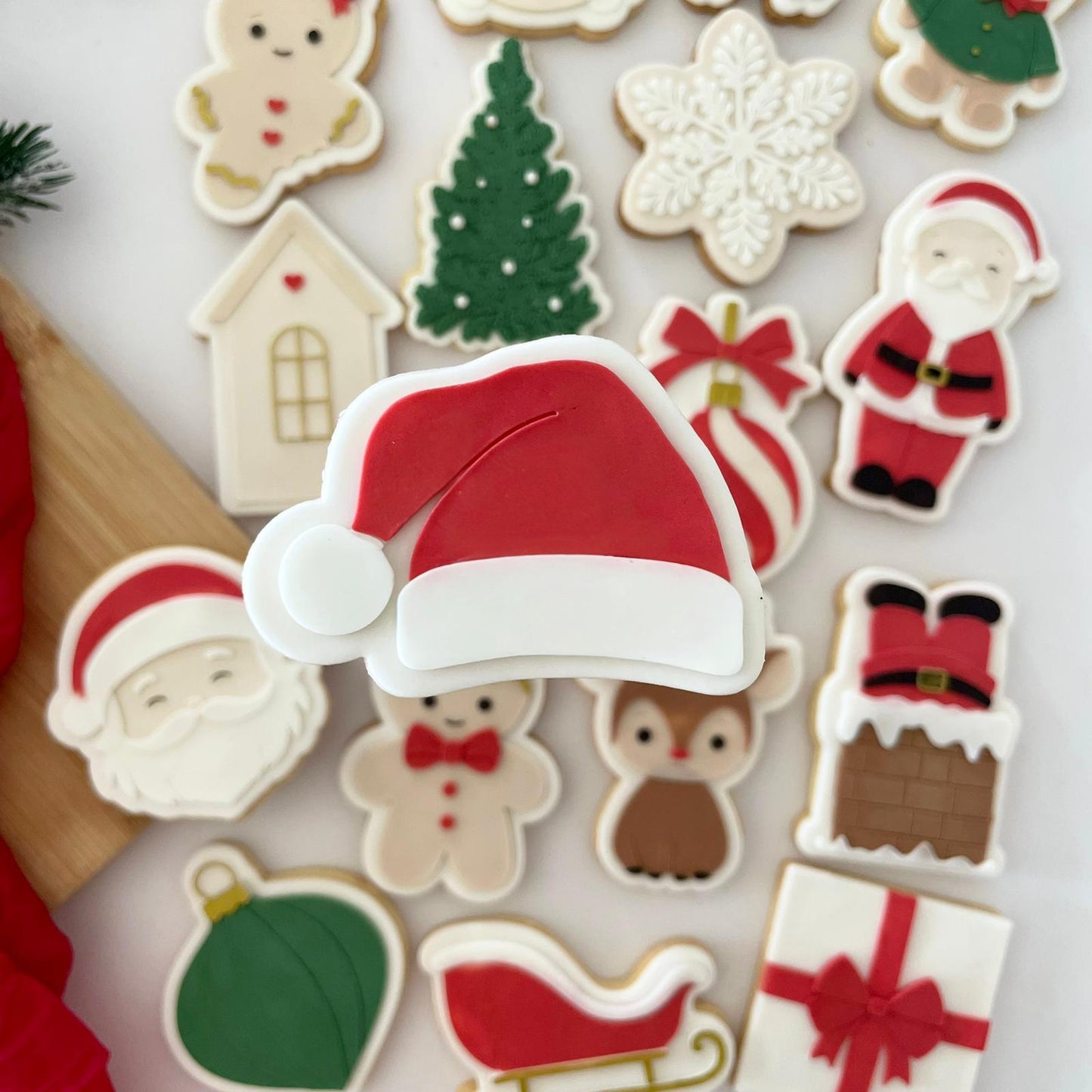#096 - Santa Hat