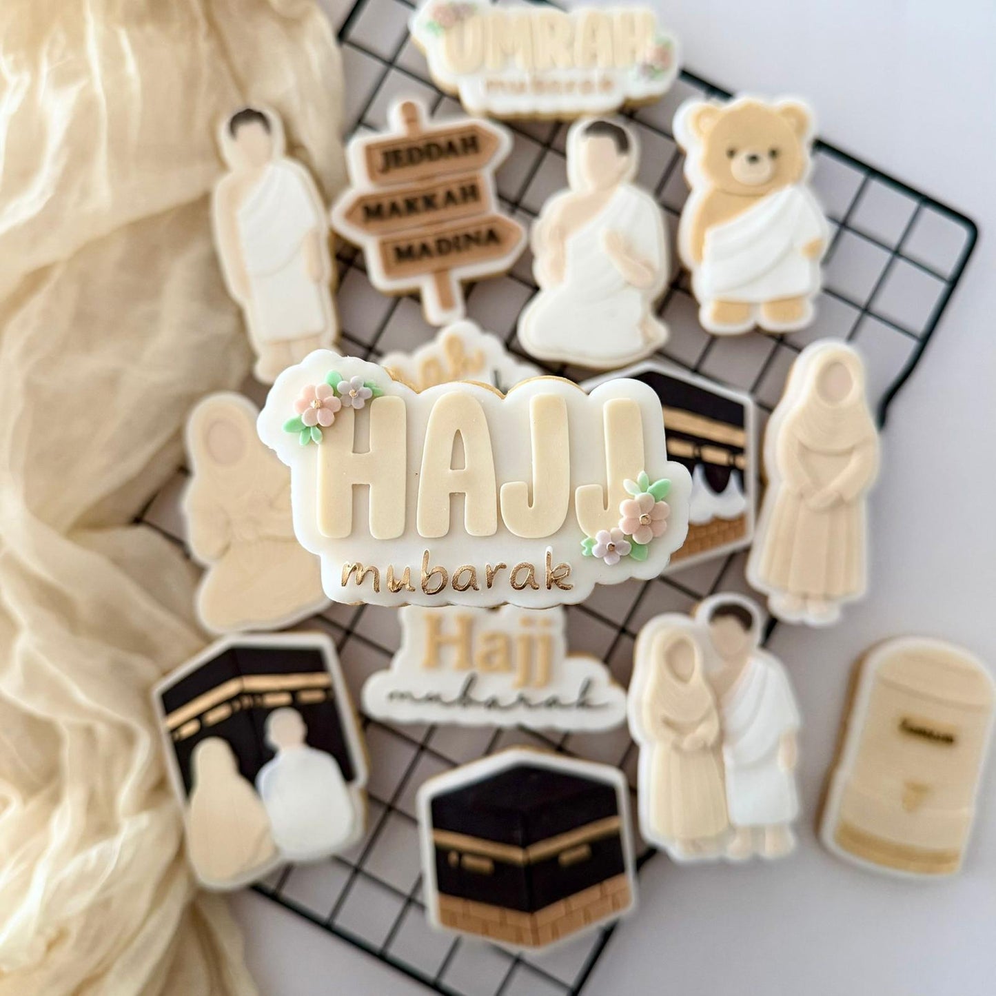 #02 - Hajj Mubarak Fleuris