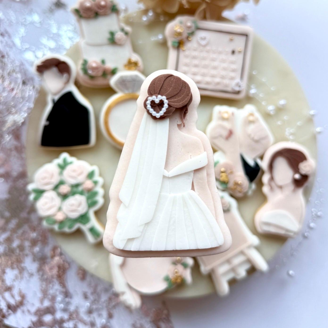 #66 - Bride from behind