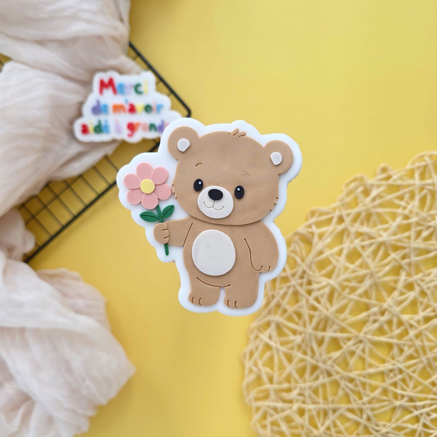 #60 - Ourson avec fleurs