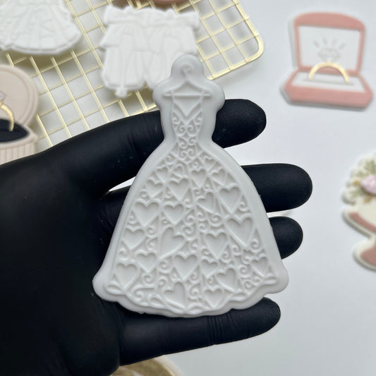 #03 - Wedding Dress