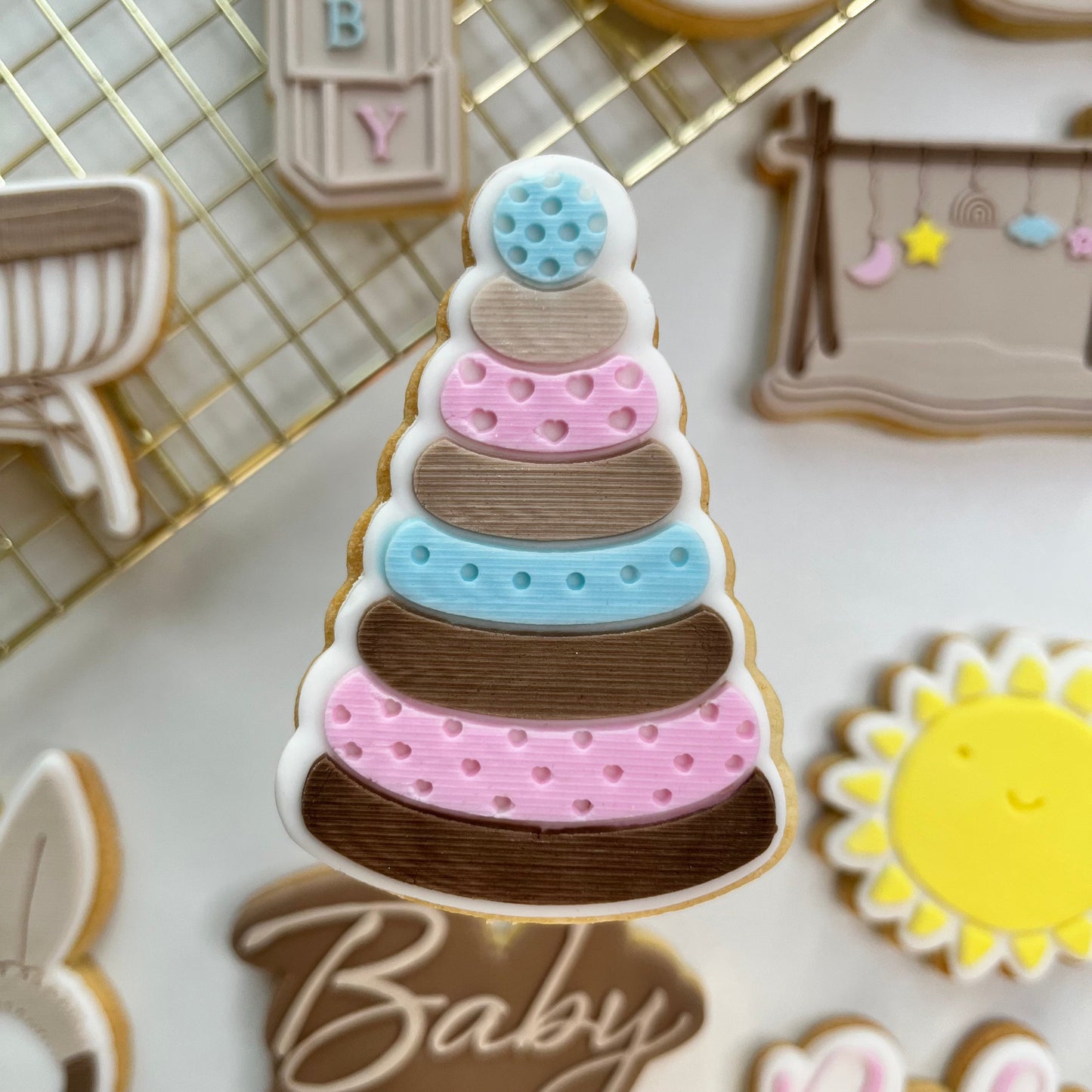BABY #018 - Stacking Tower