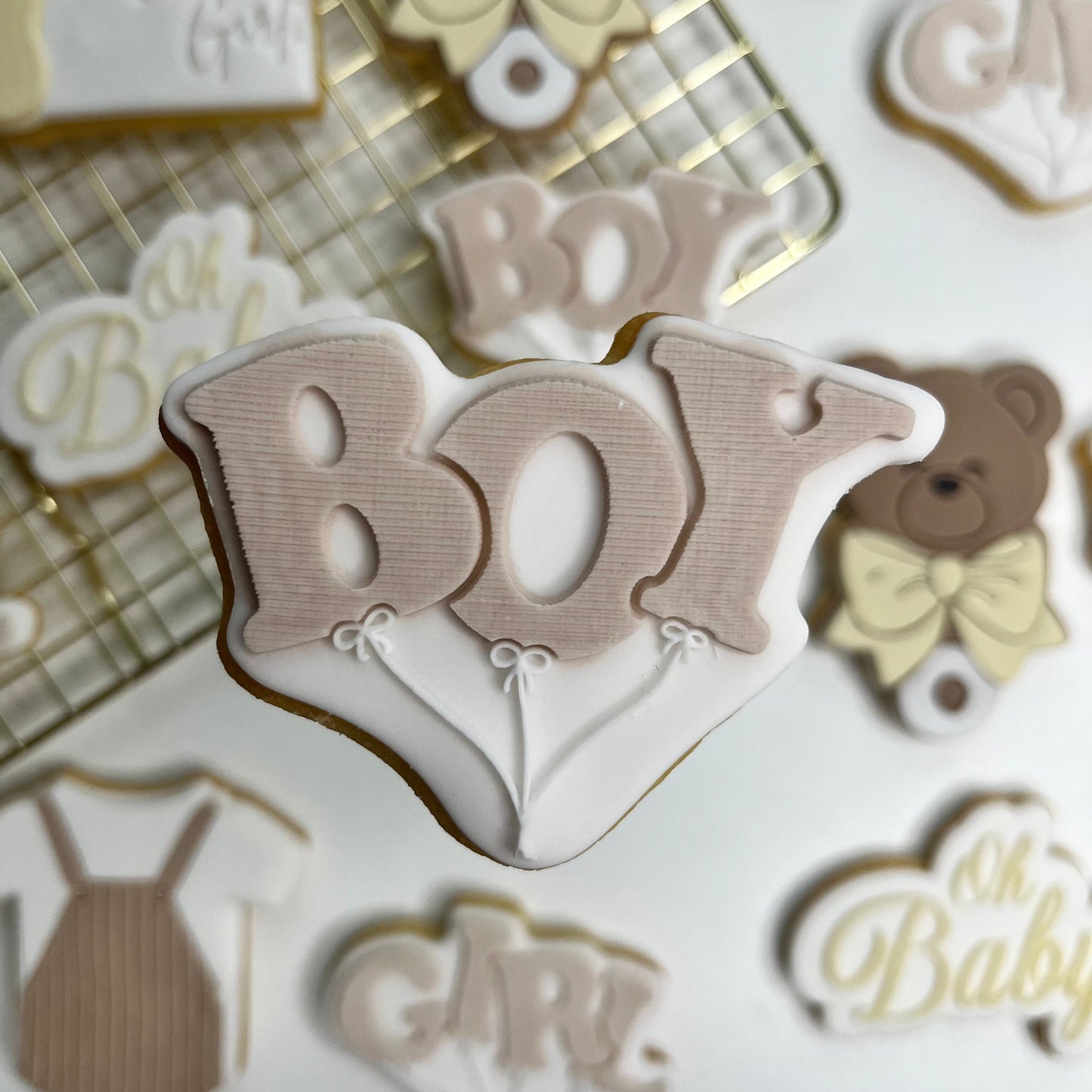 BABY #008 - Boy Balloon