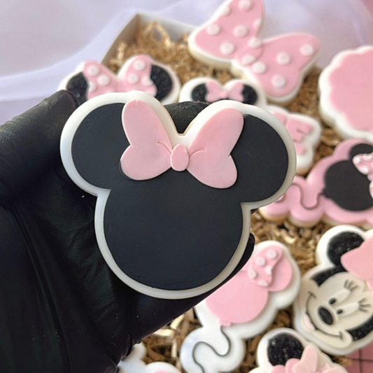 #03 - Minnie Head